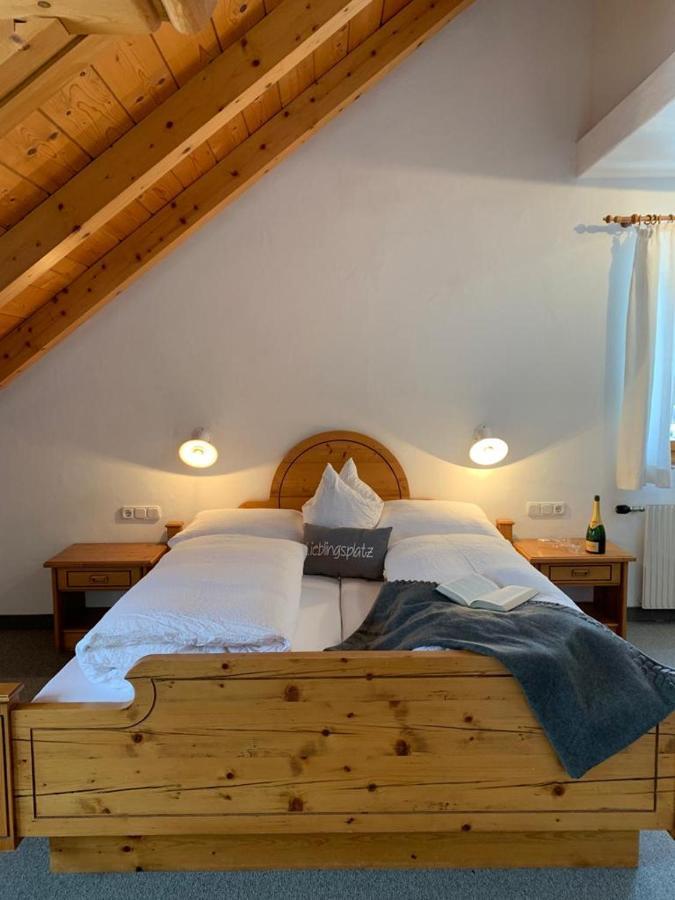 Ansitz Wirtsgut - Familienappartements In Den Bergen Леоганг Экстерьер фото